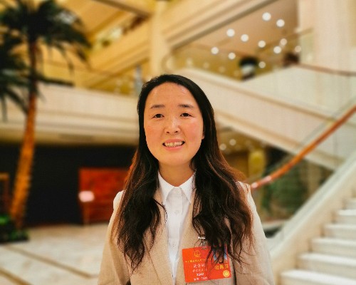 全國(guó)人大代表梁倩娟：直播帶貨補(bǔ)傳統(tǒng)農(nóng)產(chǎn)品營(yíng)銷(xiāo)&ldquo;短板&rdquo;