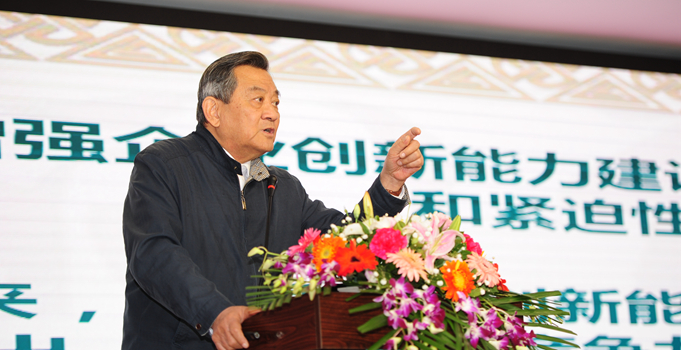 蔣明麟:創新驅動 綠色發展