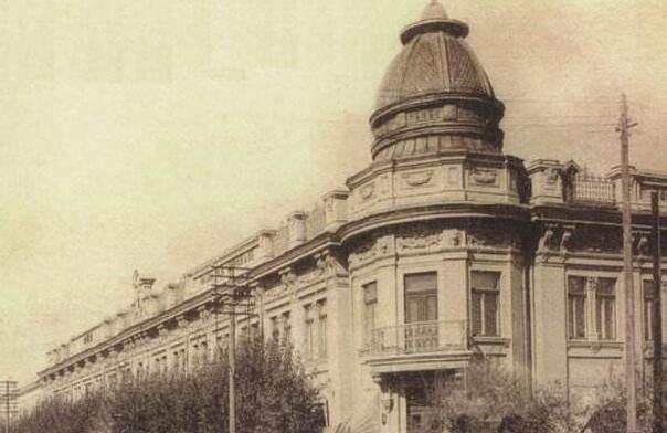 滬市公司監管銳評第十七期 | *ST秋林二次暫停上市，敗局所由何來？