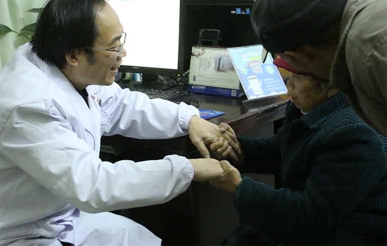 致敬偉大改革｜對話40年，講述身邊的健康故事（第三集）&mdash;&mdash;有了新農合，看病不再愁