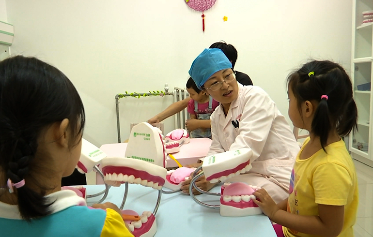 致敬偉大改革｜對話40年，講述身邊的健康故事（第三十一集）&mdash;&mdash;熒屏上醫療那些事