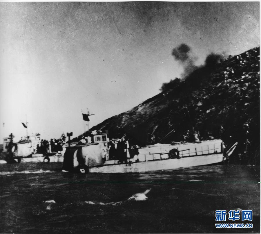 （人民海軍70年&middot;新華全媒頭條&middot;圖文互動）（2）向著深藍出發&mdash;&mdash;獻給人民海軍成立70周年