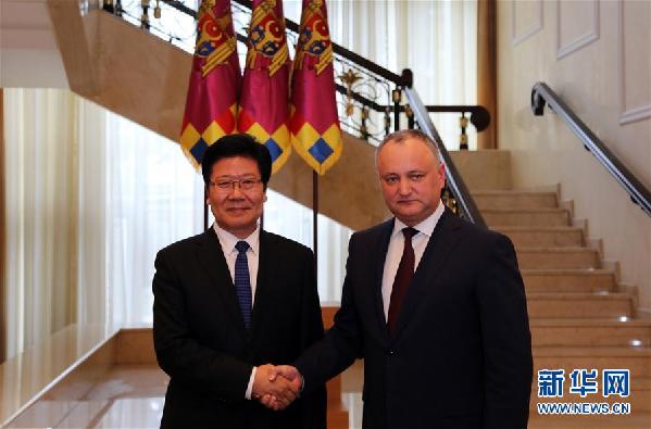 (XHDW)(1)摩爾多瓦總統多東、總理菲利普會見張春賢