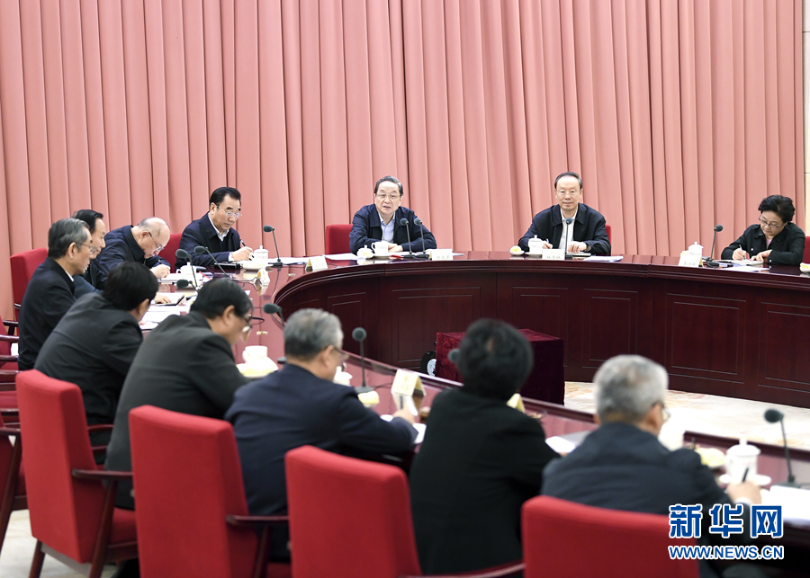 1月17日，中共政協第十二屆全國委員會黨組在北京召開會議，傳達學習貫徹習近平總書記在十九屆中央紀委二次全會上的重要講話和全會精神。全國政協主席、黨組書記俞正聲主持會議并講話。新華社記者 燕雁 攝