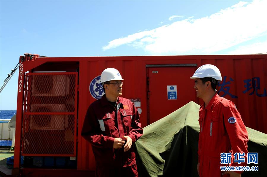 （圖文互動）（1）專訪：海山如此多嬌，然而我們研究太少！&mdash;&mdash;訪&ldquo;科學&rdquo;號麥哲倫海山科考航次首席科學家徐奎棟