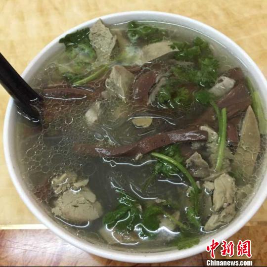 鴨血粉絲湯&ldquo;申遺&rdquo;走紅網絡再掀中華美食國際化話題