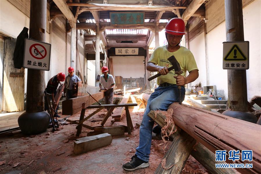 （新華全媒頭條&middot;搶救古民居&middot;圖文互動）（7）當(dāng)古民居遇上城鎮(zhèn)化，如何留住鄉(xiāng)愁？