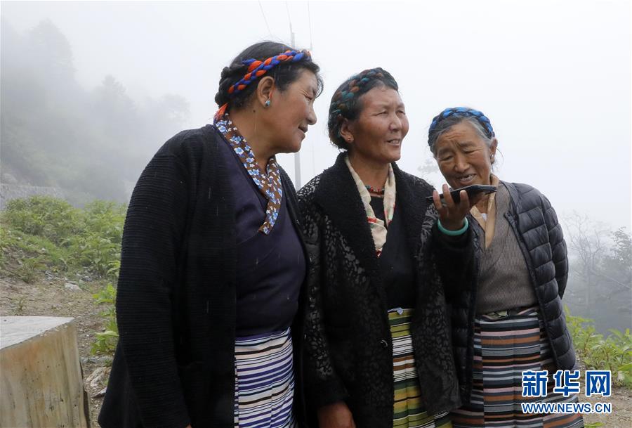 （圖文互動(dòng)）（7）特寫(xiě)：&ldquo;八一&rdquo;禮物，飛向云端哨所