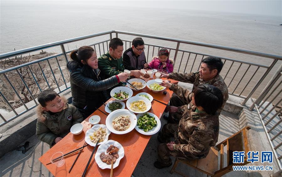(新華全媒頭條·圖文互動(dòng))(6)守島,就是守國(guó)——記新時(shí)代的奮斗者王繼才
