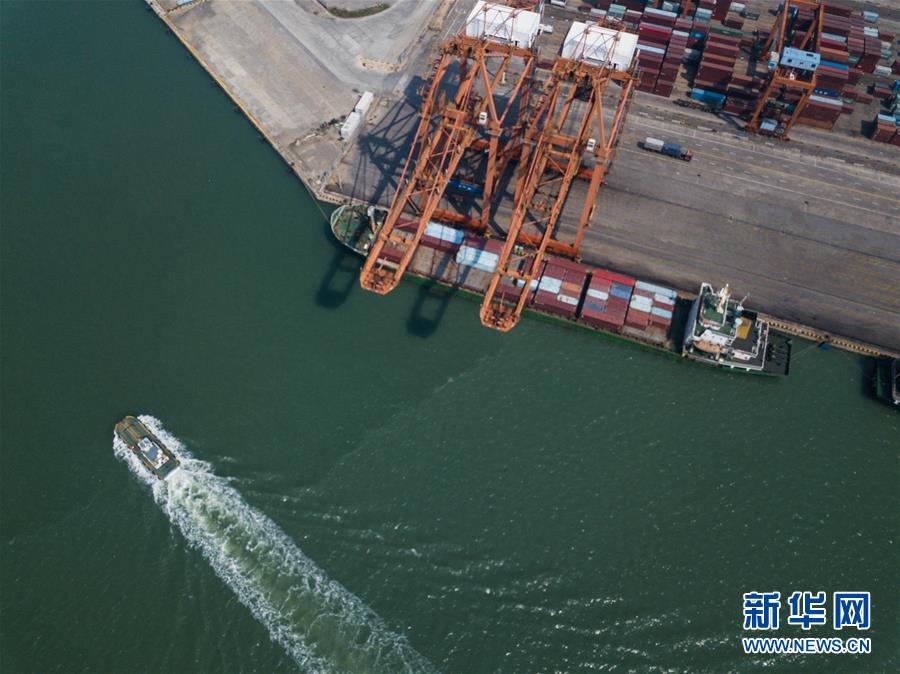 (新華全媒頭條·圖文互動(dòng))(輝煌60年·壯美新廣西)(1)大開放引領(lǐng)歷史性跨越——從壯鄉(xiāng)巨變看中國(guó)發(fā)展的力量