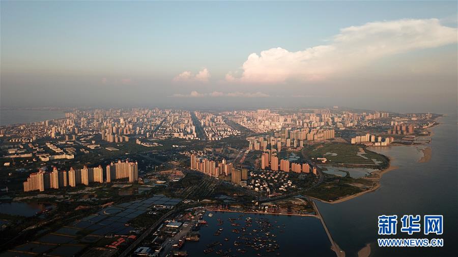 (新華全媒頭條·圖文互動(dòng))(輝煌60年·壯美新廣西)(10)大開放引領(lǐng)歷史性跨越——從壯鄉(xiāng)巨變看中國(guó)發(fā)展的力量