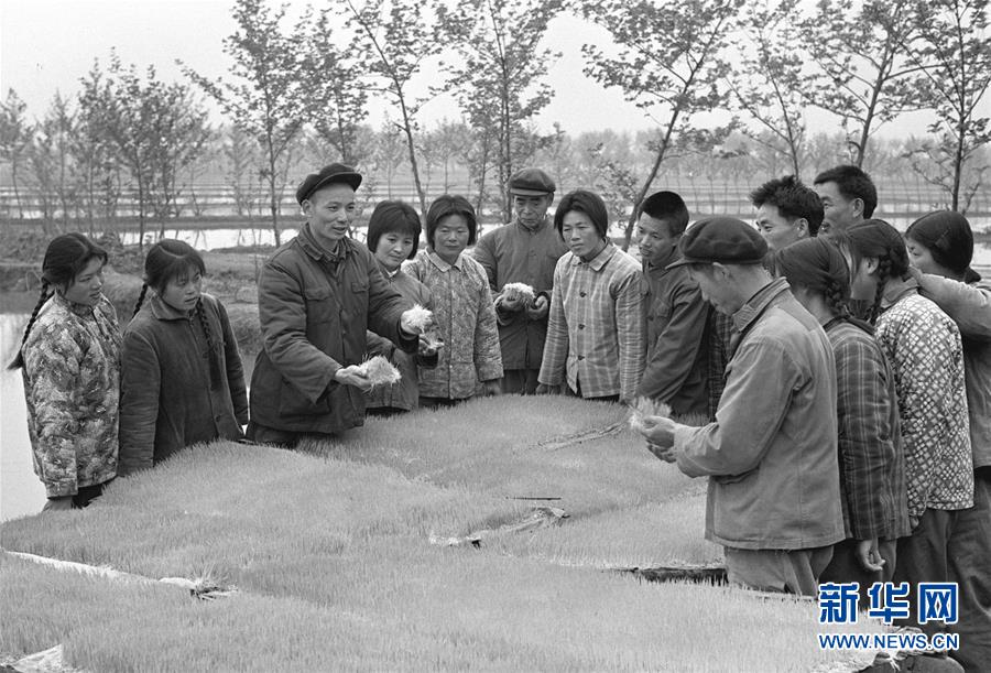 (新華全媒頭條·圖文互動)(1)跨越40年的民心見證