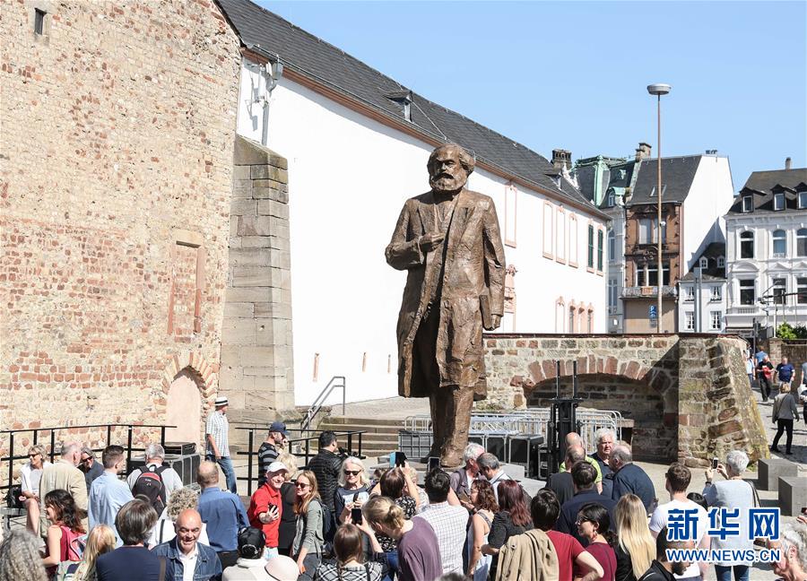 （新華全媒頭條&middot;圖文互動）（14）關鍵抉擇，必由之路&mdash;&mdash;獻給中國改革開放40周年
