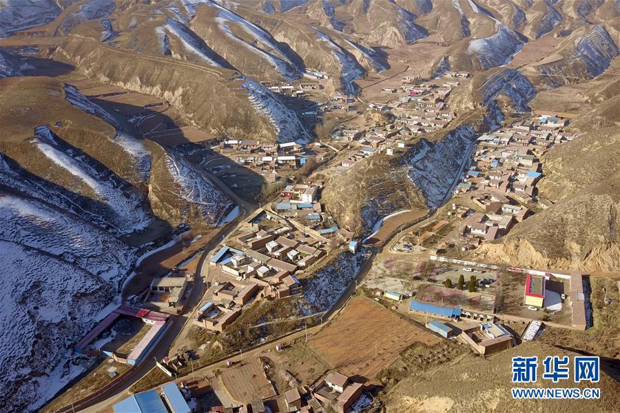 (在習(xí)近平新時代中國特色社會主義思想指引下——新時代新作為新篇章·圖文互動)(4)甘肅皋蘭:“信用村”里講信用 小額信貸助脫貧