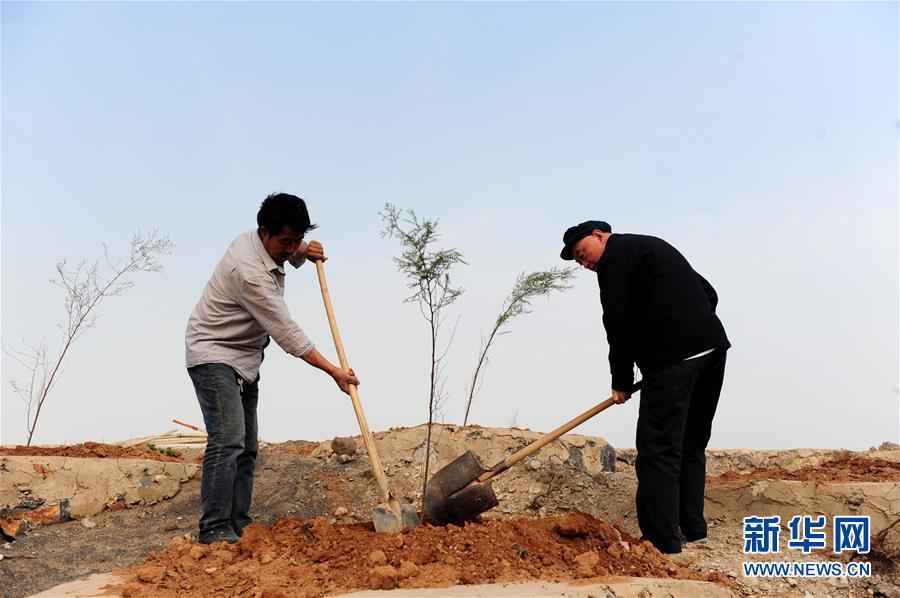 (改革先鋒風(fēng)采·圖文互動(dòng))(1)吳金印:“錯(cuò)過(guò)機(jī)遇是罪人”