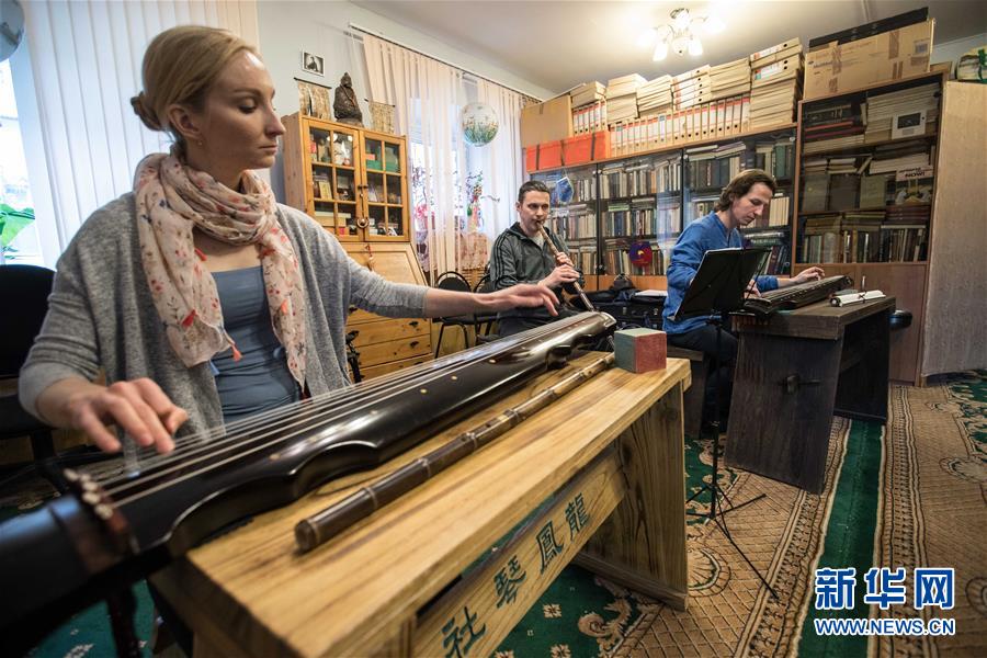 （奮進新時代&middot;迎接兩會）（17）開放發展&mdash;&mdash;推動形成全面開放新格局