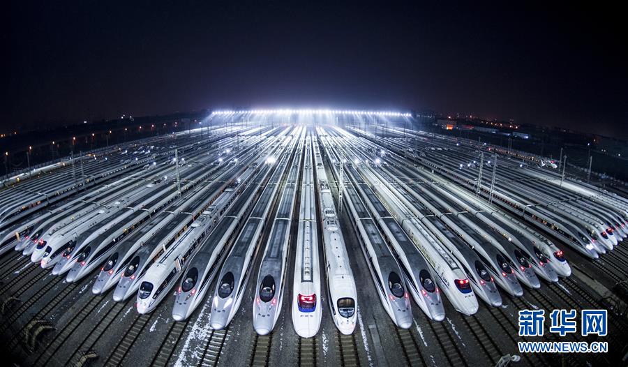 （新華全媒頭條&middot;奮進新時代&middot;迎接兩會特別報道&middot;圖文互動）（7）新征程，向著偉大夢想前進&mdash;&mdash;從黨的十九大到2018年全國兩會