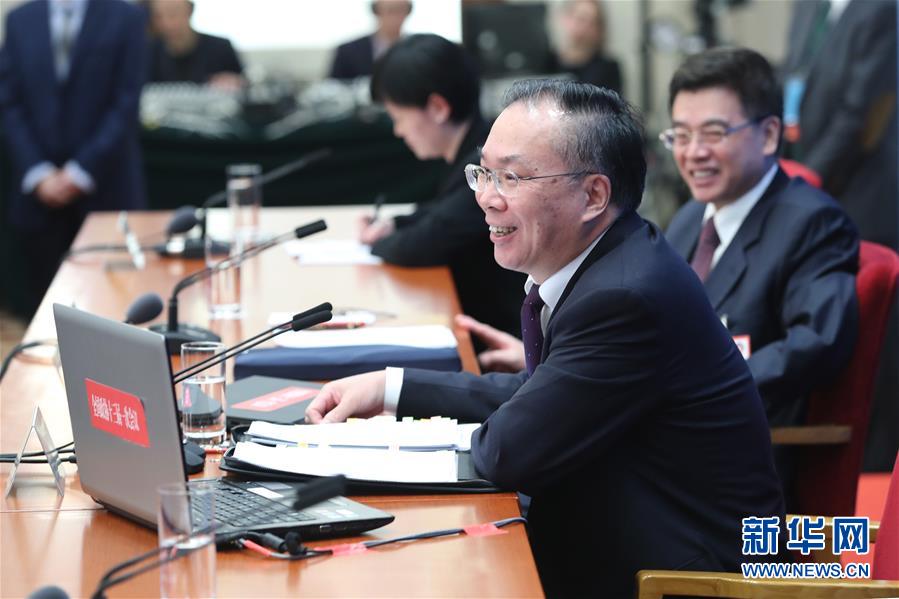 （兩會&middot;XHDW）（3）全國政協十三屆一次會議舉行新聞發布會