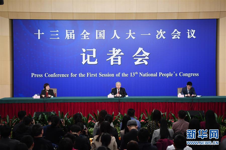 （兩會）（1）國務院扶貧辦主任劉永富就&ldquo;打好精準脫貧攻堅戰&rdquo;答記者問