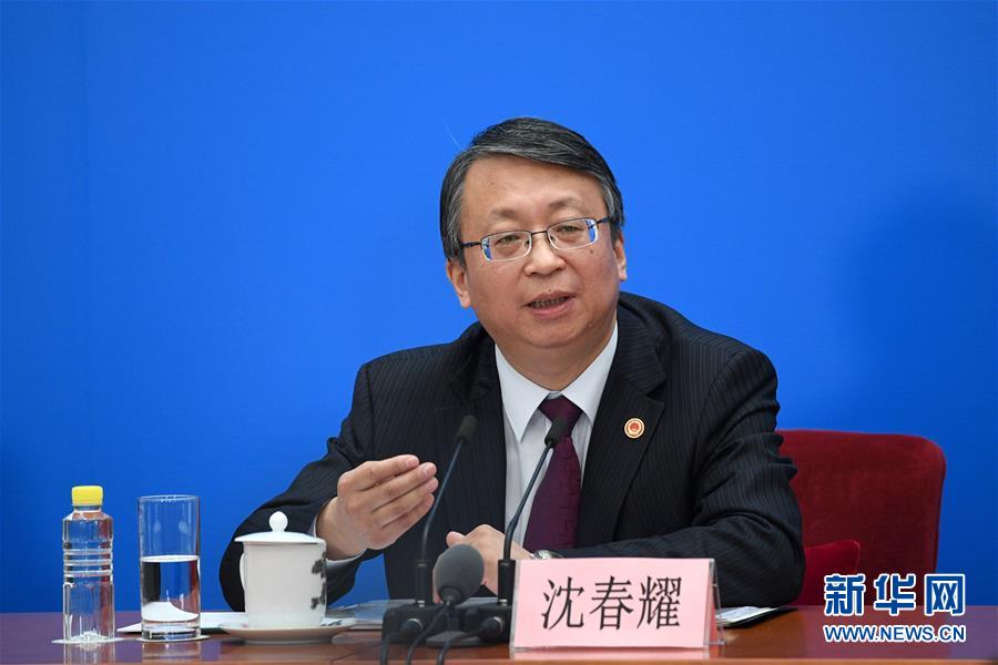 (兩會)(1)十三屆全國人大一次會議秘書處法案組有關(guān)負責人回應(yīng)憲法修正案熱點問題