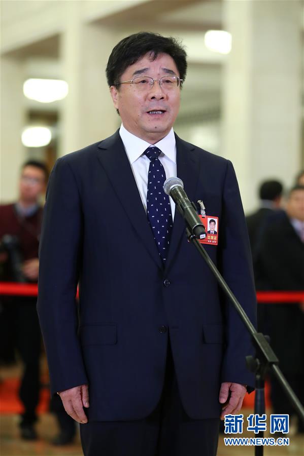 （兩會&middot;XHDW）（9）全國政協委員接受采訪