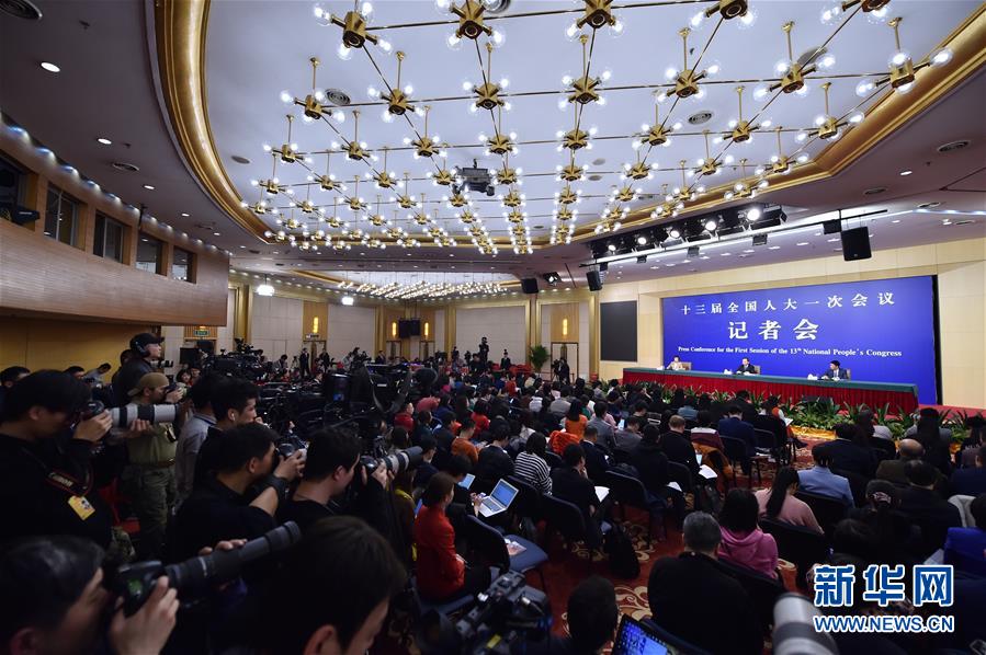 （兩會&middot;XHDW）（4）李干杰就&ldquo;打好污染防治攻堅戰&rdquo;答記者問