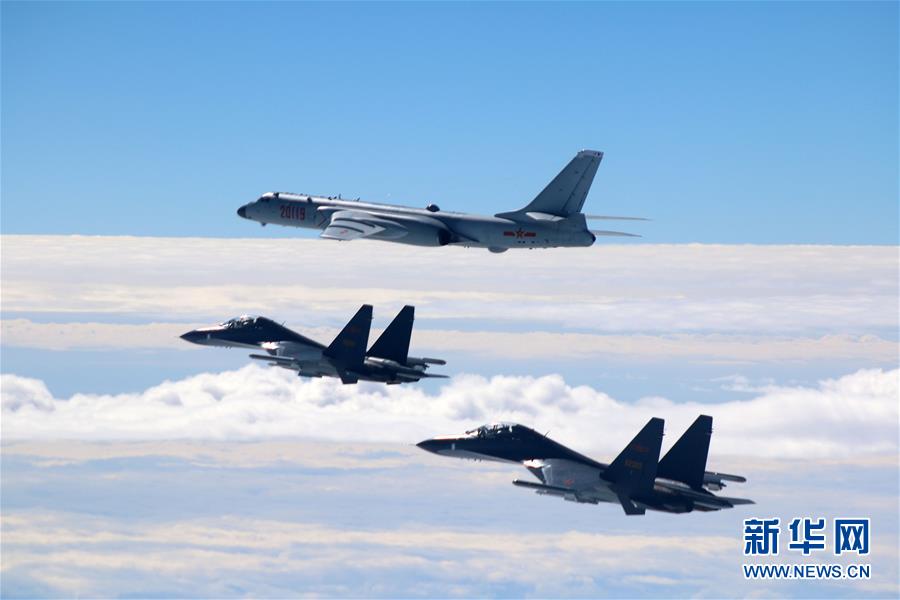 (新華全媒頭條·圖文互動)(7)戰鷹,為祖國奮飛——記空軍航空兵某旅旅長、特級飛行員郝井文