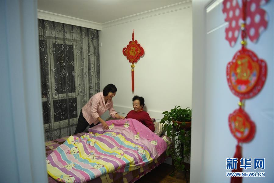 （新華全媒頭條&middot;圖文互動）（4）&ldquo;英雄之妻&rdquo;，為愛堅守19年