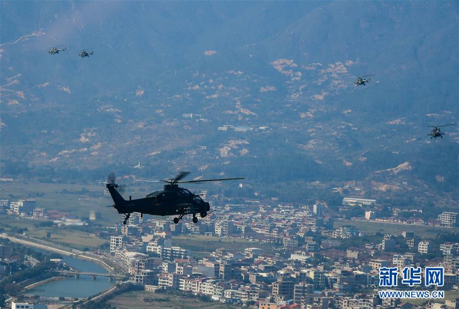 (新華全媒頭條·圖文互動(dòng))(2)向祖國(guó)報(bào)告:我在戰(zhàn)位守萬(wàn)家團(tuán)圓——解放軍和武警部隊(duì)新春佳節(jié)備戰(zhàn)執(zhí)勤記事