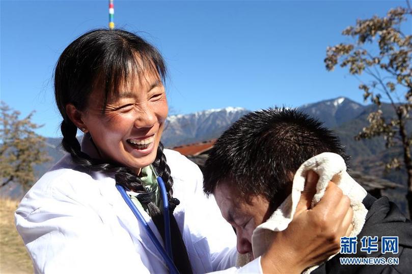 (新華全媒頭條·圖文互動)(6)大峽谷里的“背簍醫生”