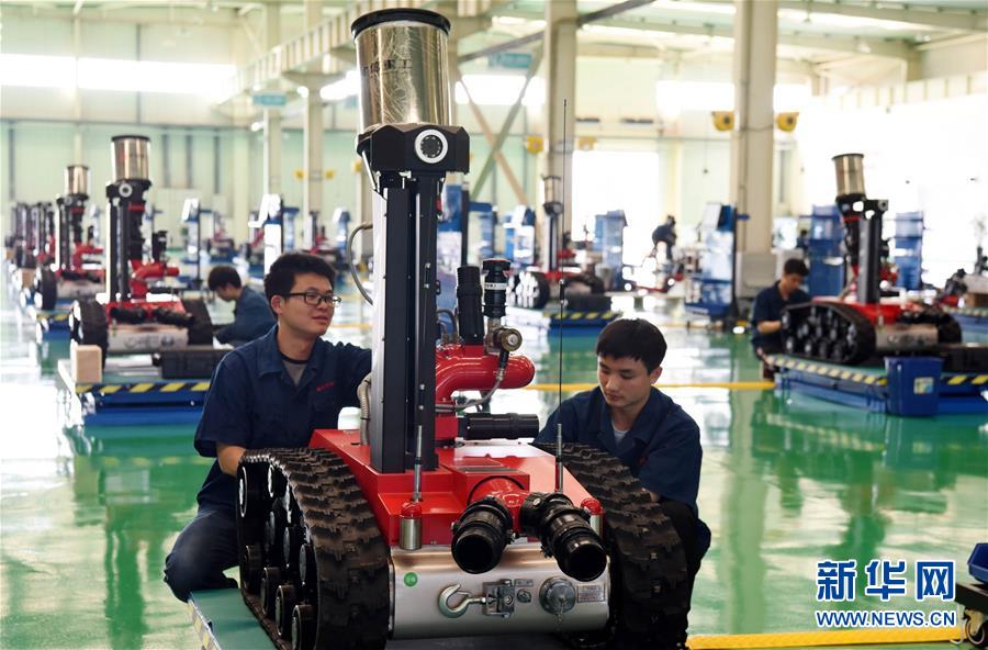 （新華全媒頭條&middot;兩會特別報道&middot;圖文互動）（3）凝聚不懈奮斗的磅礴力量&mdash;&mdash;從全國兩會看奮進中國的奮斗姿態