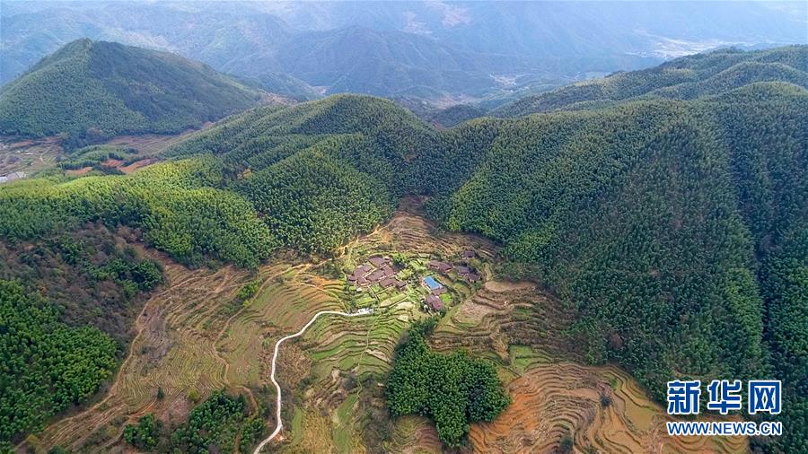 （圖文互動）（9）永不遲到的祭奠&mdash;&mdash;追尋1343座無名紅軍墓背后的故事