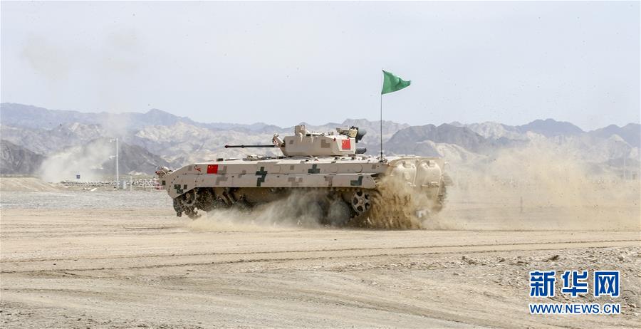 (圖文互動)(2)“國際軍事比賽-2019”:中國參賽隊刷新“蘇沃洛夫突擊”步戰車組單車賽紀錄