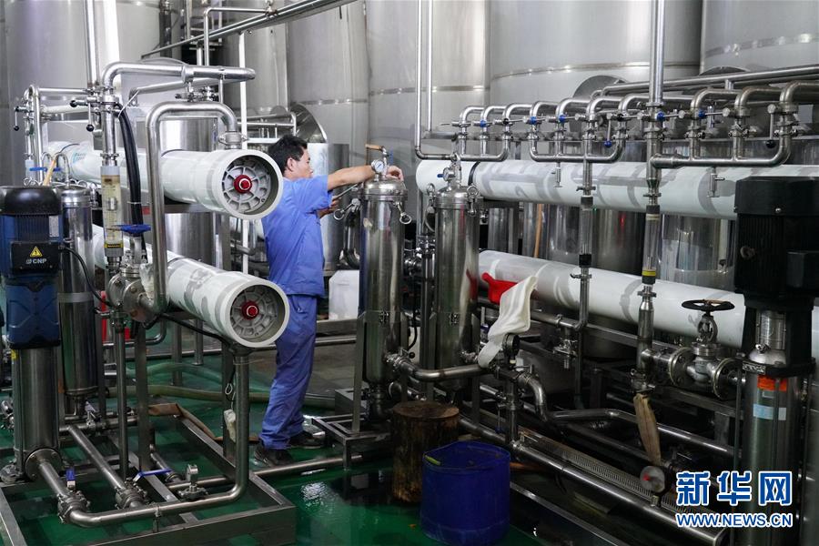 (在習近平新時代中國特色社會主義思想指引下——新時代新作為新篇章·總書記關心的百姓身邊事·圖文互動)(1)大污染變身“大寶藏”:治理畜禽糞污,他們這樣干!