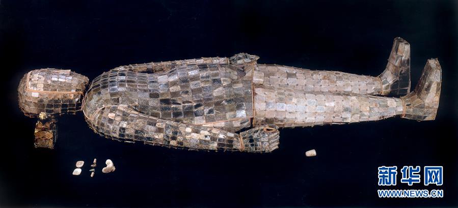 (新華調(diào)查·新中國(guó)考古重大發(fā)現(xiàn)·圖文互動(dòng))(6)滿(mǎn)城漢墓:點(diǎn)一盞長(zhǎng)信宮燈,看不盡金縷玉衣