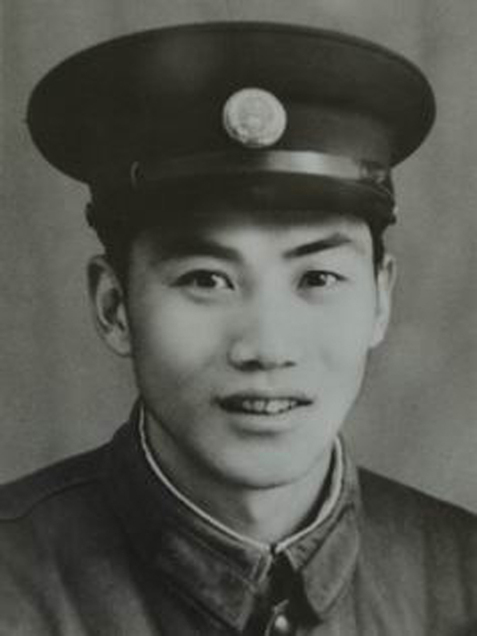 (為了民族復興·英雄烈士譜·圖文互動)官同生:勇擒罪犯中彈犧牲的一級英模