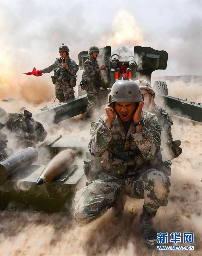 (新華全媒頭條·圖文互動)(9)沿著中國特色強軍之路闊步前進(jìn)——黨中央、中央軍委領(lǐng)導(dǎo)推進(jìn)國防和軍隊建設(shè)70年紀(jì)實