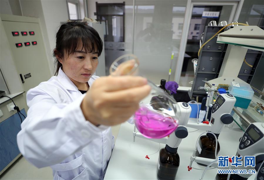 （四中全會精神在基層&middot;圖文互動）（6）老工業城市&ldquo;明星產品&rdquo;的昔與今