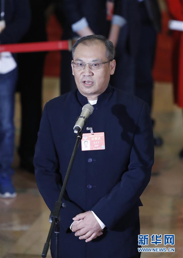 （兩會&middot;面對面）（9）全國政協委員接受采訪