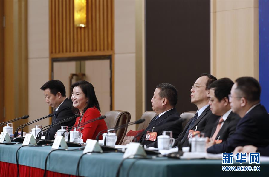 （兩會&middot;XHDW）（8）政協(xié)委員談優(yōu)化營商環(huán)境、促進民營經(jīng)濟高質(zhì)量發(fā)展