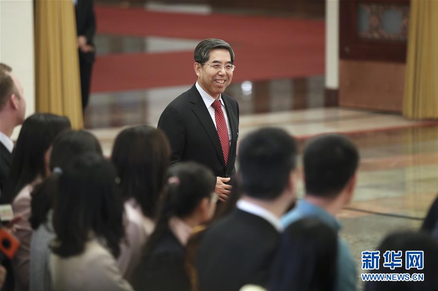 （兩會(huì)&middot;面對(duì)面）（9）采訪部長