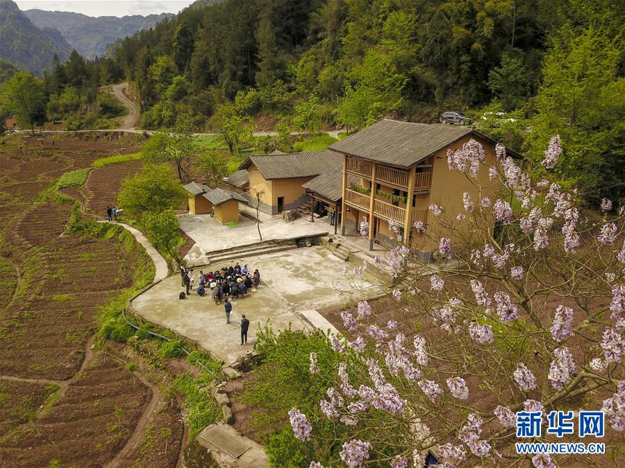 (新華全媒頭條·圖文互動)(8)勇立潮頭御風行——以習近平同志為核心的黨中央2019年治國理政評述