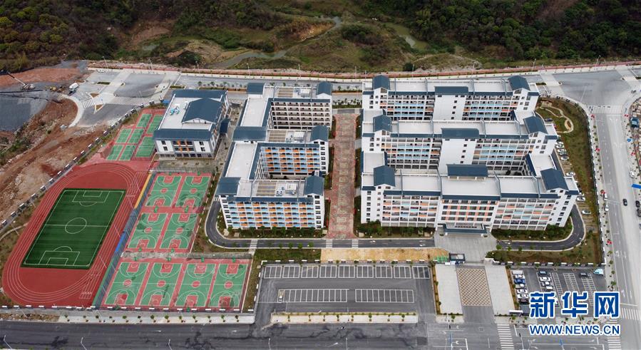 (圖文互動(dòng))(1)“生活越來越有盼頭!”——廣西隆安易地扶貧搬遷戶的幸福新生活