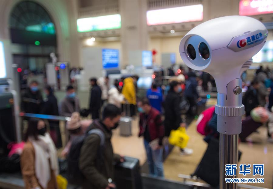 (社會)(1)武漢:漢口火車站加強疫情監控