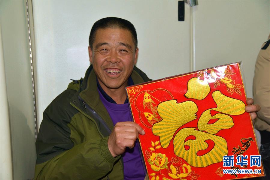 （新春走基層&middot;圖文互動）（5）33小時的回家故事