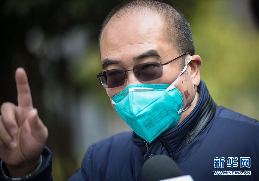 （新華全媒頭條&middot;聚焦疫情防控&middot;圖文互動）（2）拼漸凍生命 與疫魔競速&mdash;&mdash;記疫情&ldquo;風暴眼&rdquo;中武漢金銀潭醫院院長張定宇