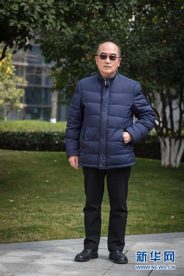 （新華全媒頭條&middot;聚焦疫情防控&middot;圖文互動）（5）拼漸凍生命 與疫魔競速&mdash;&mdash;記疫情&ldquo;風暴眼&rdquo;中武漢金銀潭醫院院長張定宇