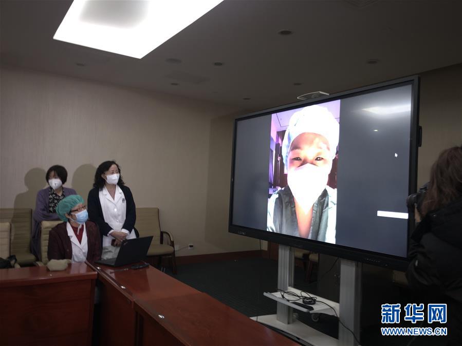 (聚焦疫情防控·圖文互動)(3)沖鋒向前,我們義無反顧——“戰(zhàn)疫”一線醫(yī)護人員群像