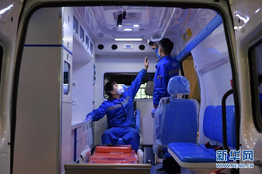 (在習(xí)近平新時代中國特色社會主義思想指引下——新時代新作為新篇章·習(xí)近平總書記關(guān)切事·圖文互動)(3)科學(xué)的“硬核力量”——來自抗疫一線的報告