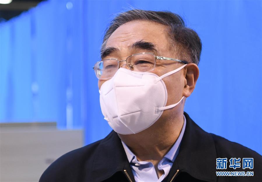 （聚焦疫情防控&middot;圖文互動）（1）&ldquo;治療輕癥患者中西醫結合很有效，不鼓勵人人吃藥來預防&rdquo;&mdash;&mdash;專訪中國工程院院士、天津中醫藥大學校長張伯禮